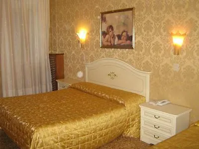 Hotel Airone Venedik